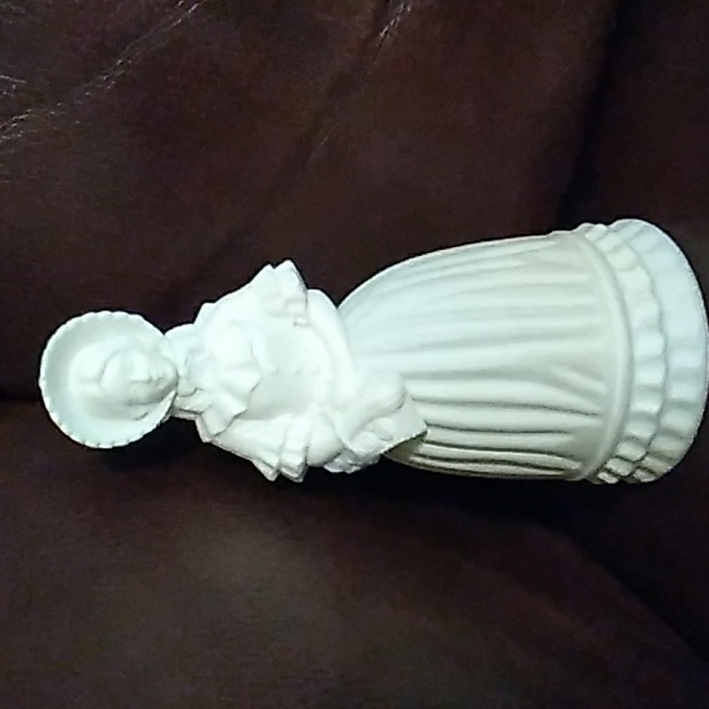 Vintage Avon Milk Glass Pitcher, Mug w/lid & Perfume Bottle (Set of 3) - Picture 5 of 7